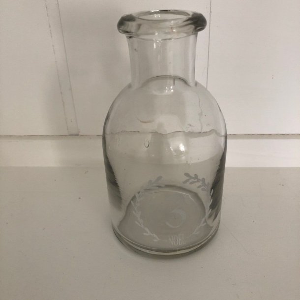 Loppefund, lille vase / apotekerglas