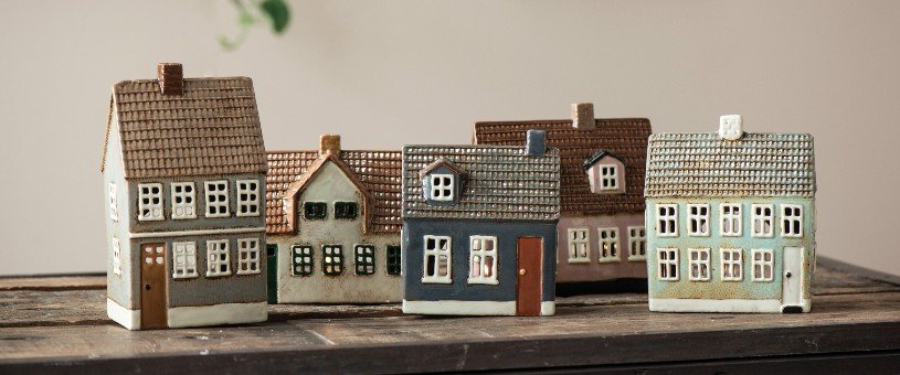 De populære Nyhavn huse - nu helt nye designs ....