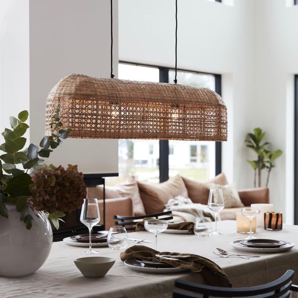 Loftlampe i flet - til dit spisebord - country living